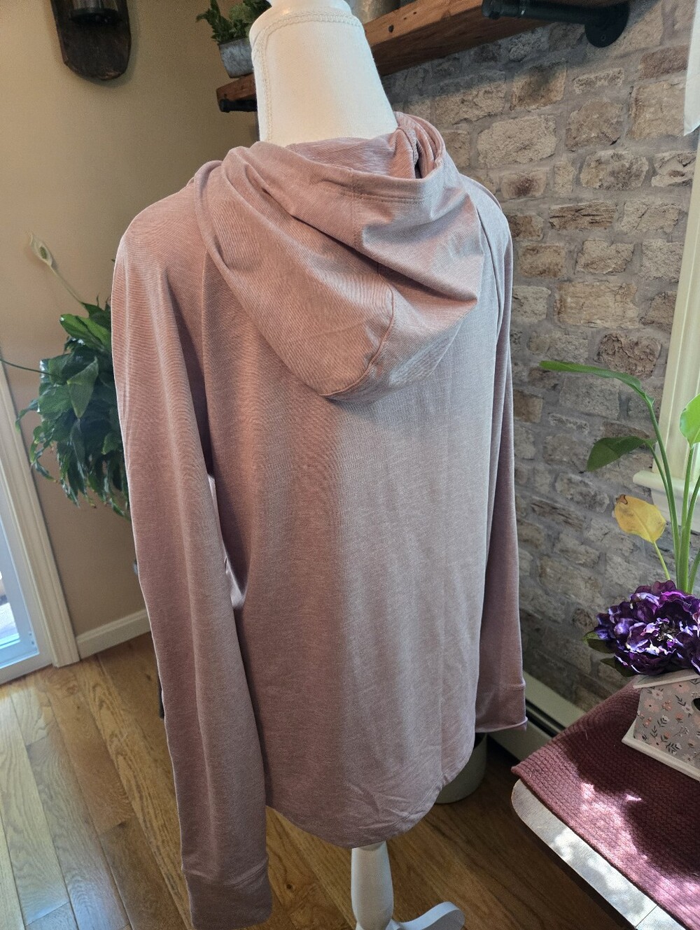 REI Co-op Women's Heathered Rose Womens Hoodie - Picture 3 of 7